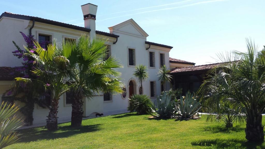 B&B "Corte San Tomaso" Леньяґо Екстер'єр фото