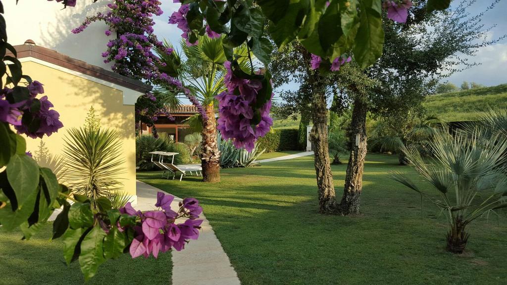 B&B "Corte San Tomaso" Леньяґо Екстер'єр фото