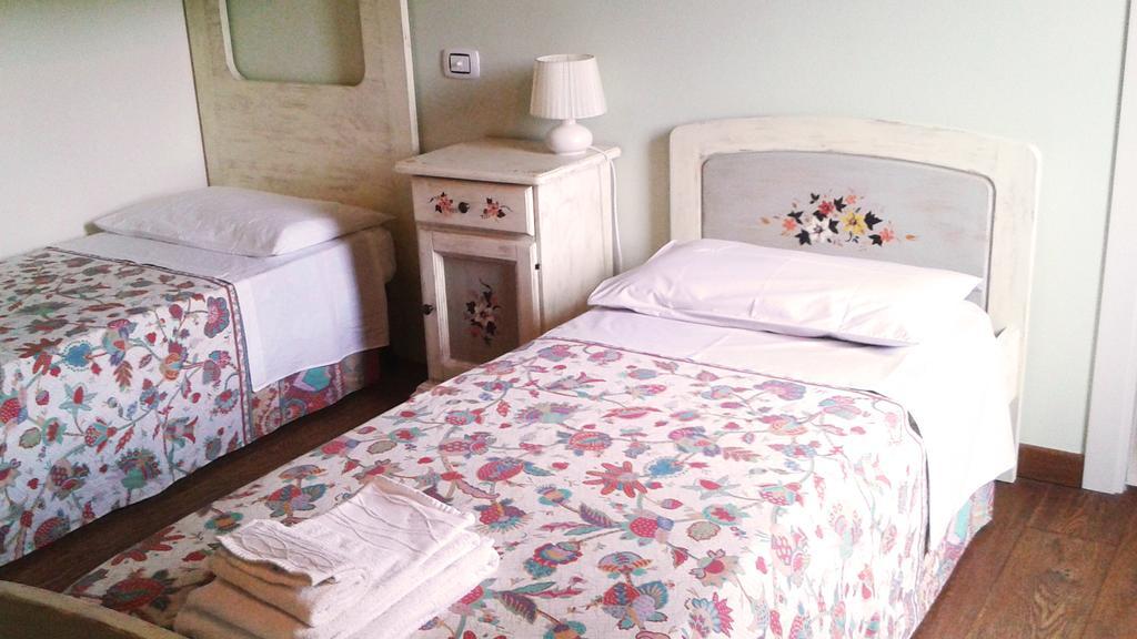 B&B "Corte San Tomaso" Леньяґо Номер фото