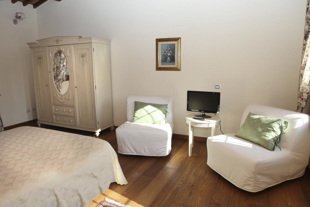B&B "Corte San Tomaso" Леньяґо Номер фото